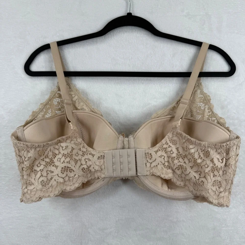 Victorias Secret Body By Victoria‎ Lined Demi Lace Bra Beige 38DD 399233-HXB